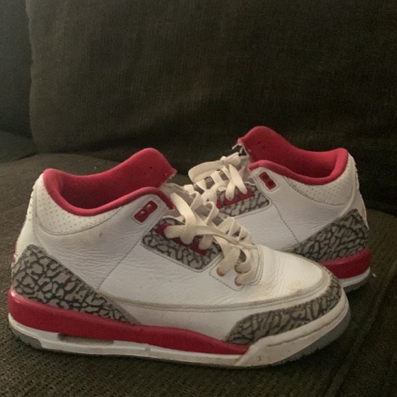 Jordan 3 cardinal red size 5 - Picture 4 of 4